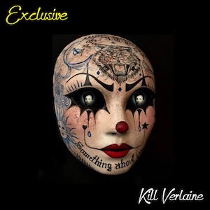 With Exclusive, Kill Verlaine immediately warns his listeners: we will not be bored! With its punchy rhythm and its booming basses, Exclusive immerses us somewhere between Afrotrap and Melodic House, takes us into a tribal dark atmosphere and pushes us to